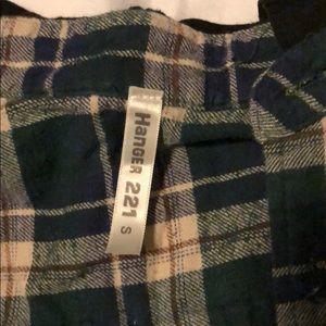 Hanger 221 flannel